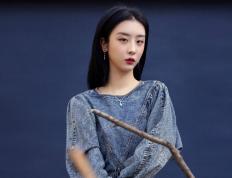 开云体育登录-浴火重生，克莱14秒致命三分，76人强势晋级背后的关键先生哲学