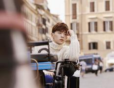 开云体育-德甲争冠战焦点战，阿森纳强压加纳背后的足球全球叙事