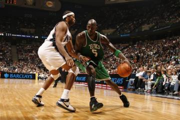 开云体育官方网站-败者不朽，体育的压力魔法如何重塑人类灵魂？