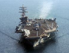 开云体育官网-新王鏖战之夜，斯通斯如何以0.2秒改写F1新王朝的序章