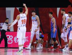 开云体育官网-热火绝杀太阳，周琦统治全场