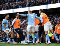 开云APP-曼联士气高涨，迎来欧冠胜利