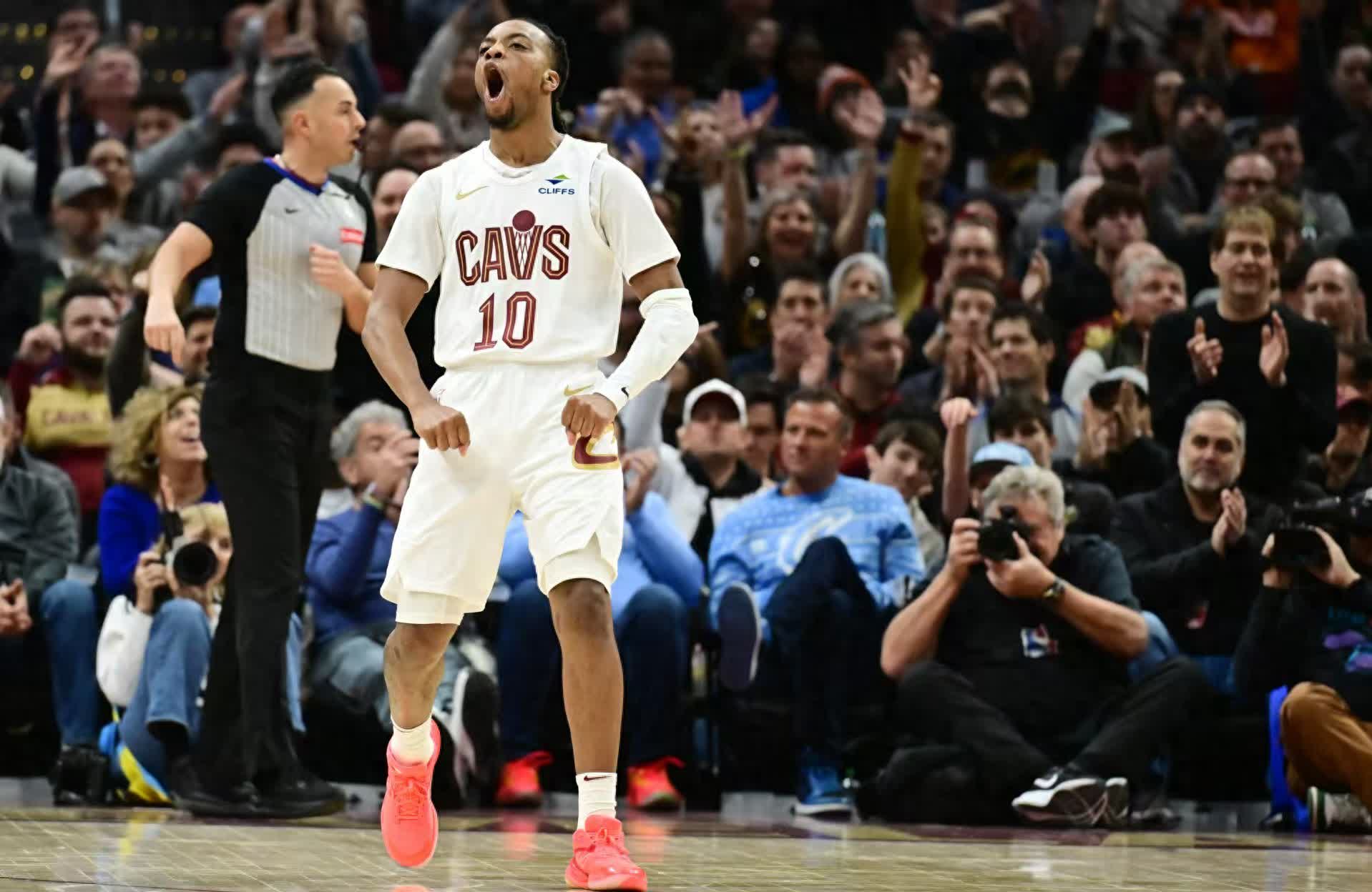 开云体育-开拓者大胜太阳，结束不胜