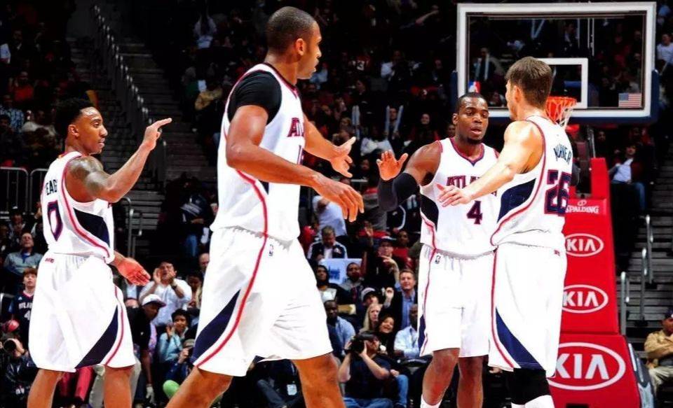 开云体育app-关于老鹰大胜活塞，壮大季后赛机会的信息