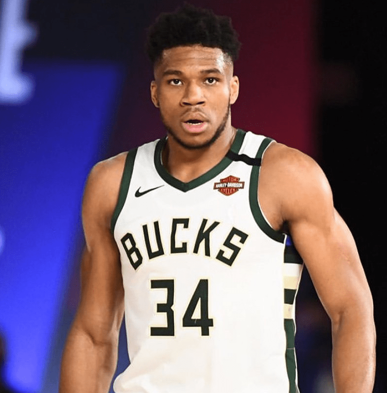 开云下载-雄鹿大胜步行者，取得开门红的简单介绍