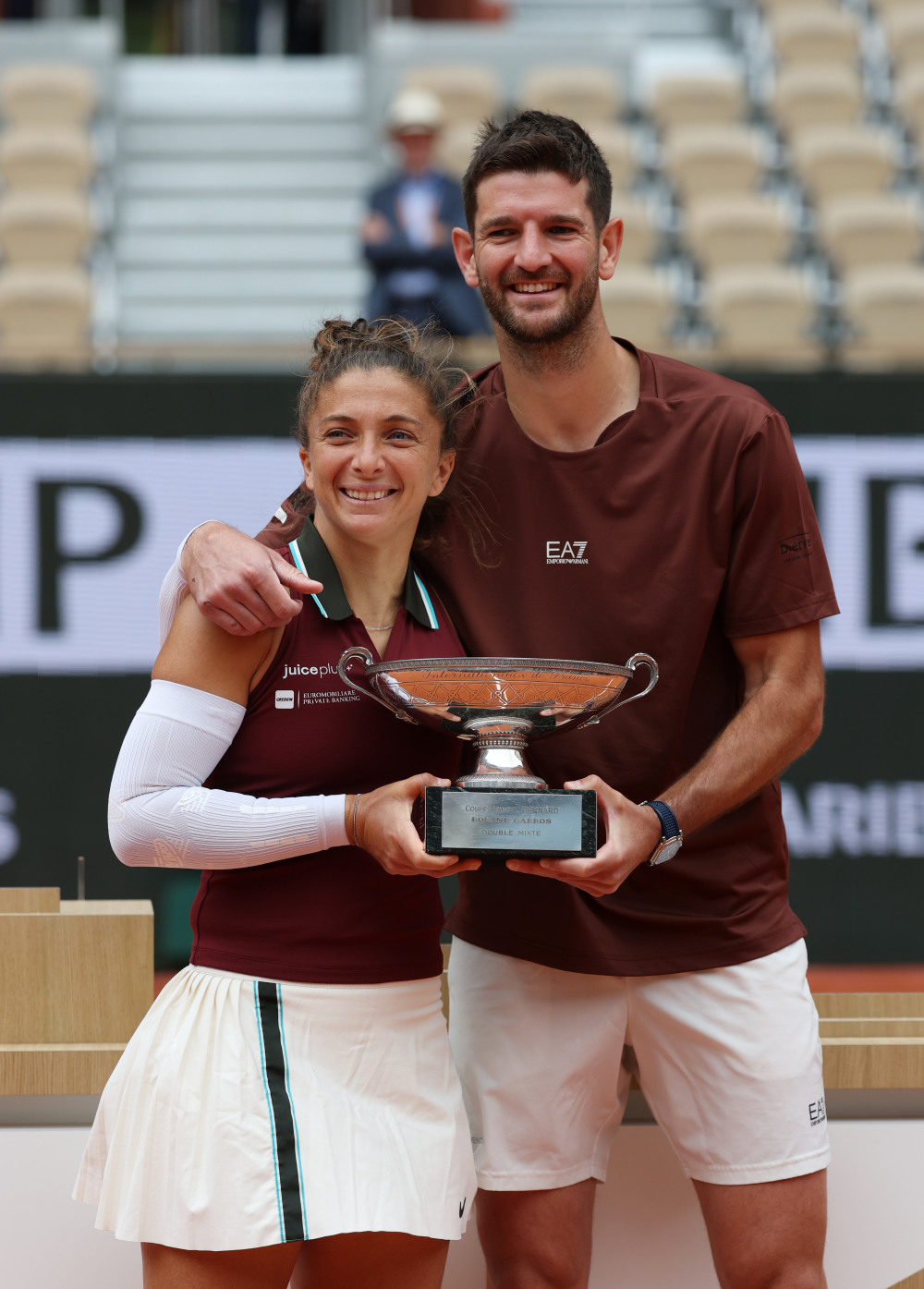 开云体育登录-关于法国网球队鏖战美国网球队,瓦林卡一己之力扛起全队的信息